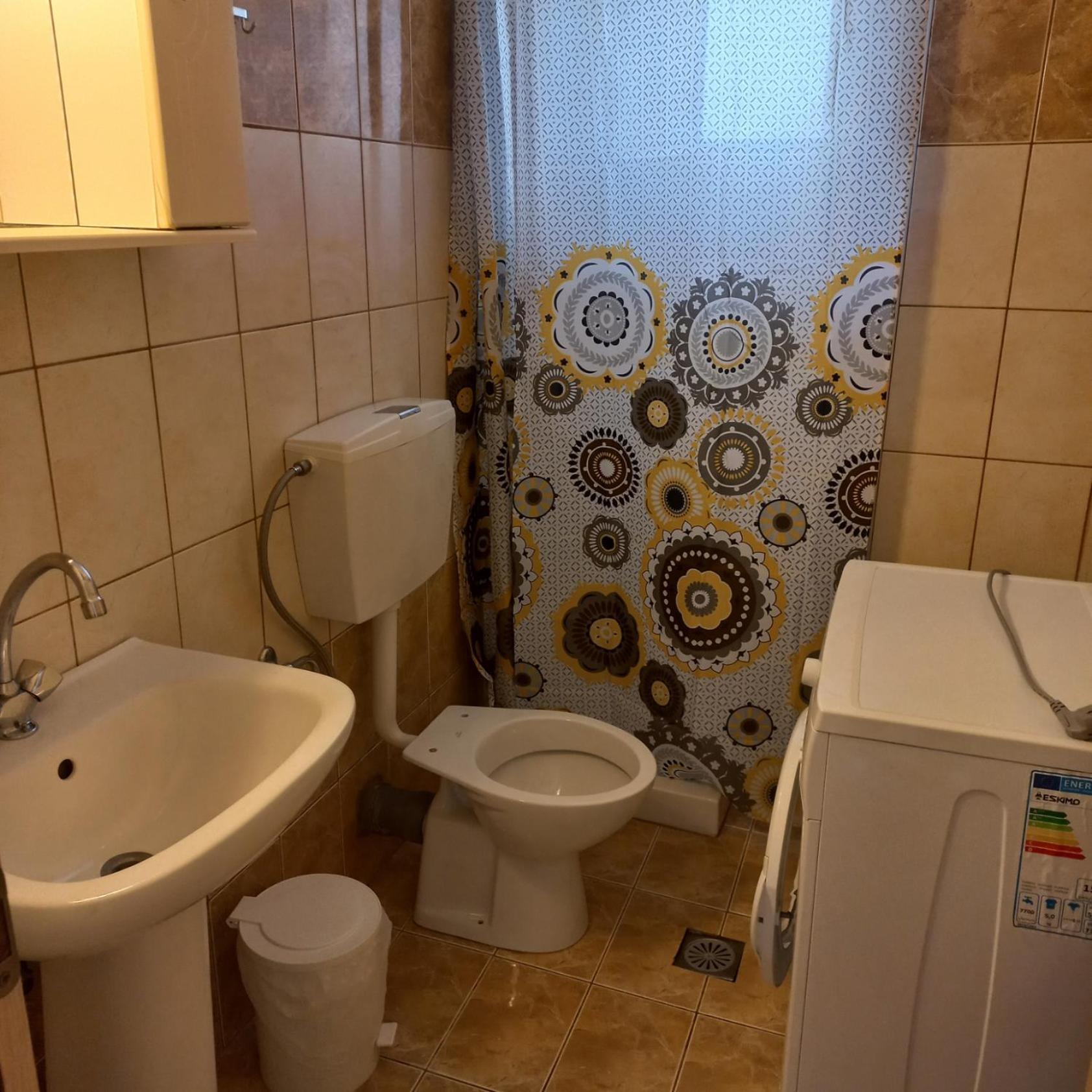Central Rooms Apartment *